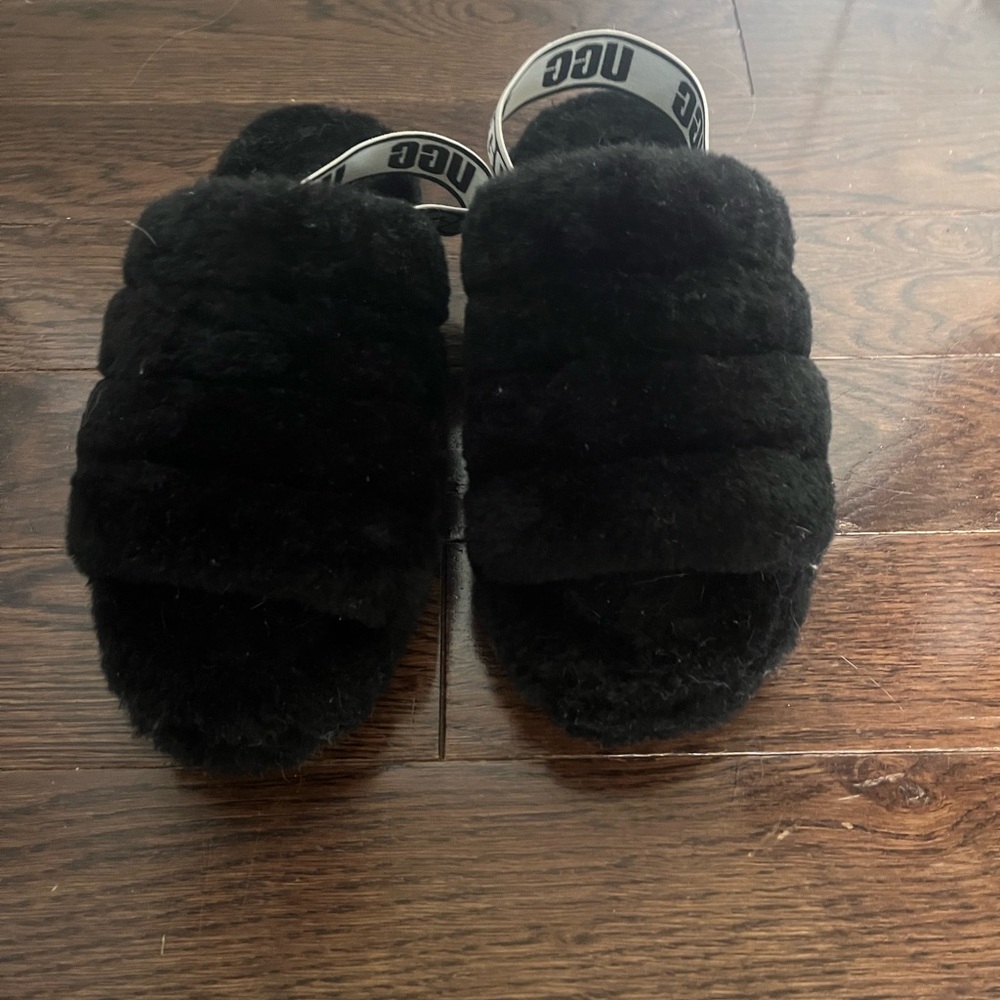UGG Black Plush Slippers with Fluffy Faux Fur
